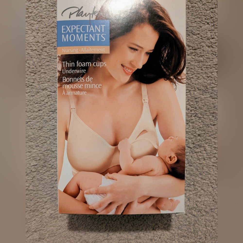 ✨2/$25✨BNIB 36DD Playtex Expectant Moments Nursing Bra - Beige